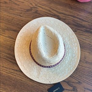 Cute Stylish Hat NWT